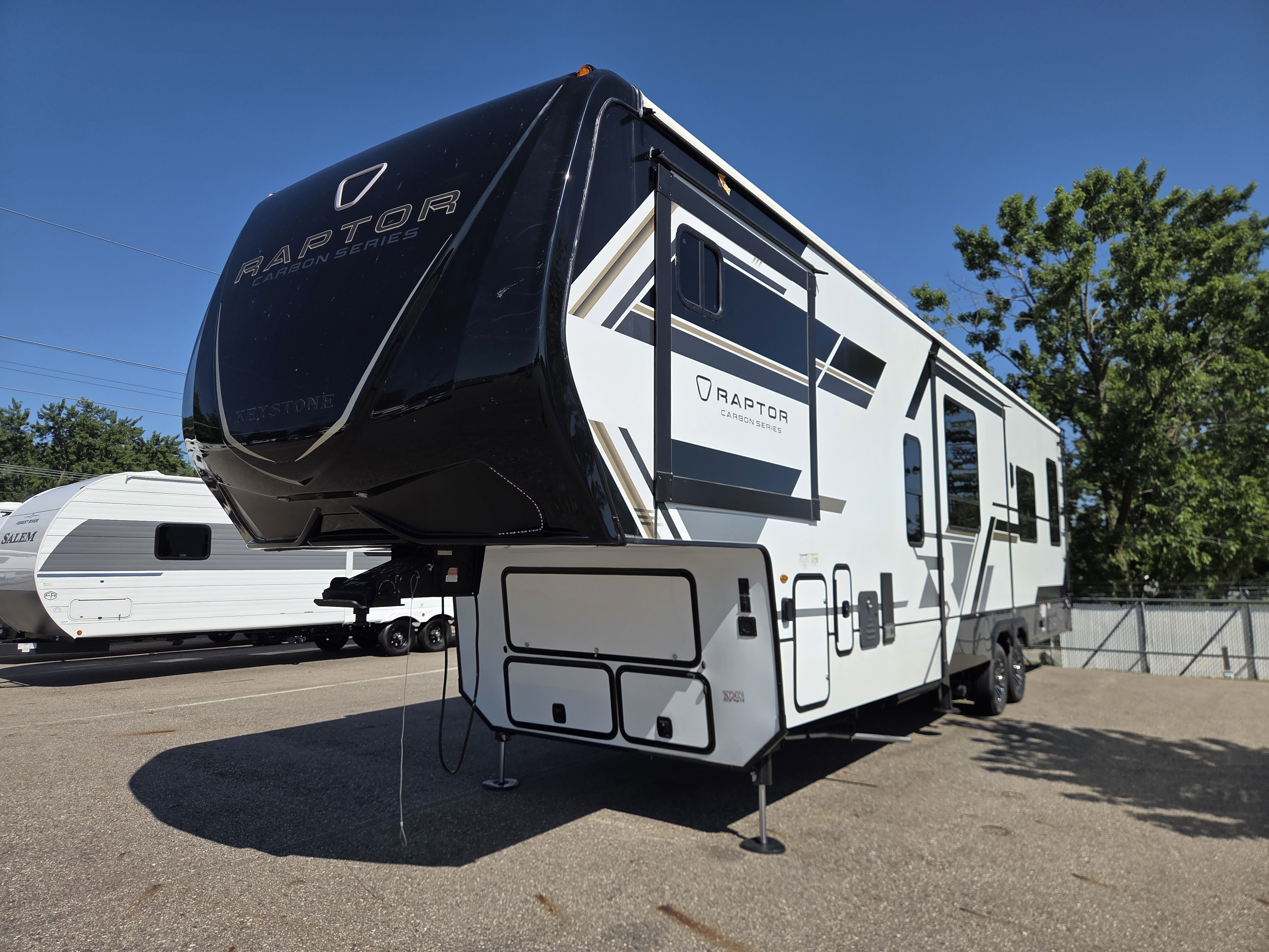 2026 Keystone Carbon 360, $ 79,999