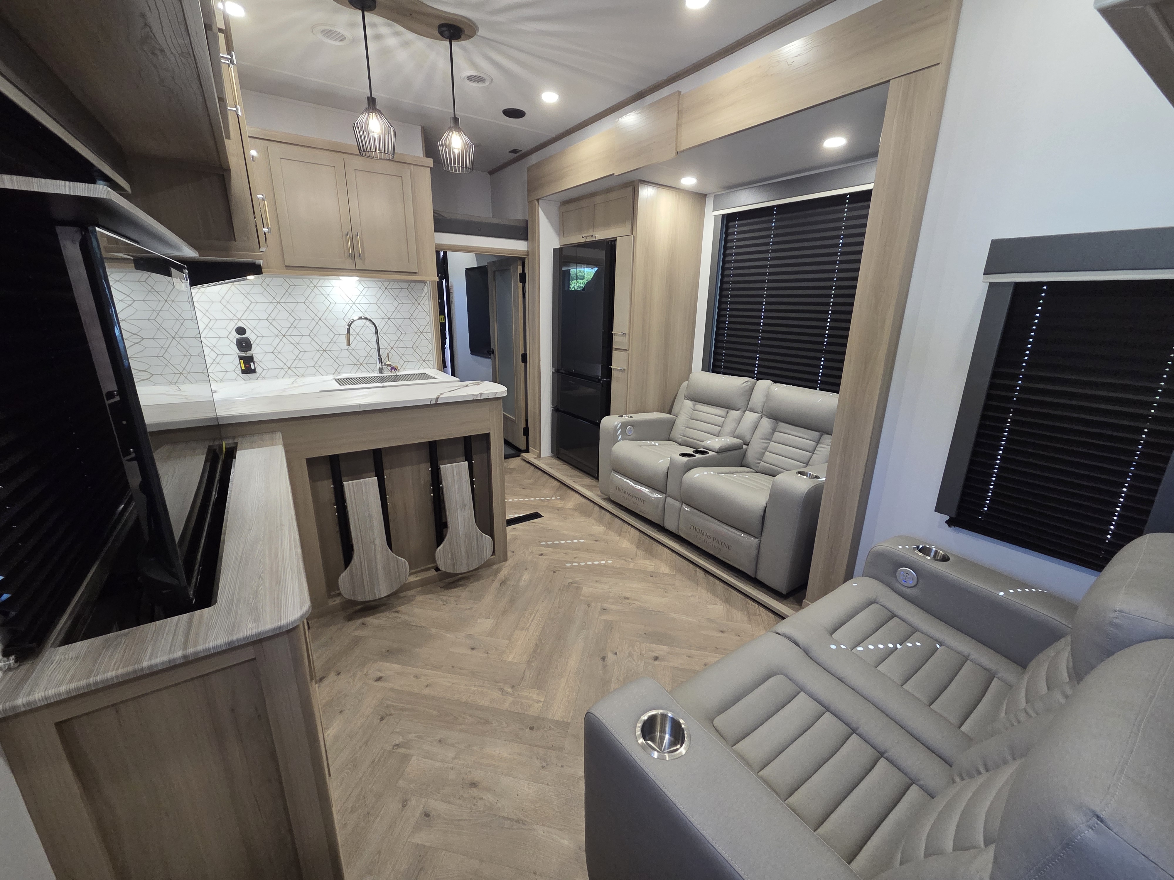 2026 Keystone Carbon 360, $ 79,999