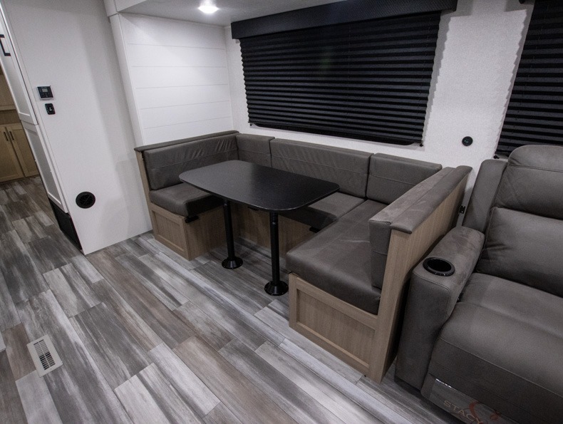 2026 Jayco Jay Flight SLX 321BDS, $ 34,999
