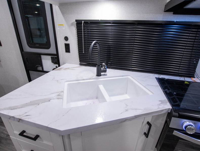 2026 Jayco Jay Flight SLX 321BDS, $ 34,999