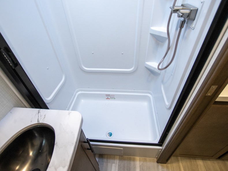 2026 Keystone Cougar Half-Ton (Travel Trailer) 22M, $ 39,990