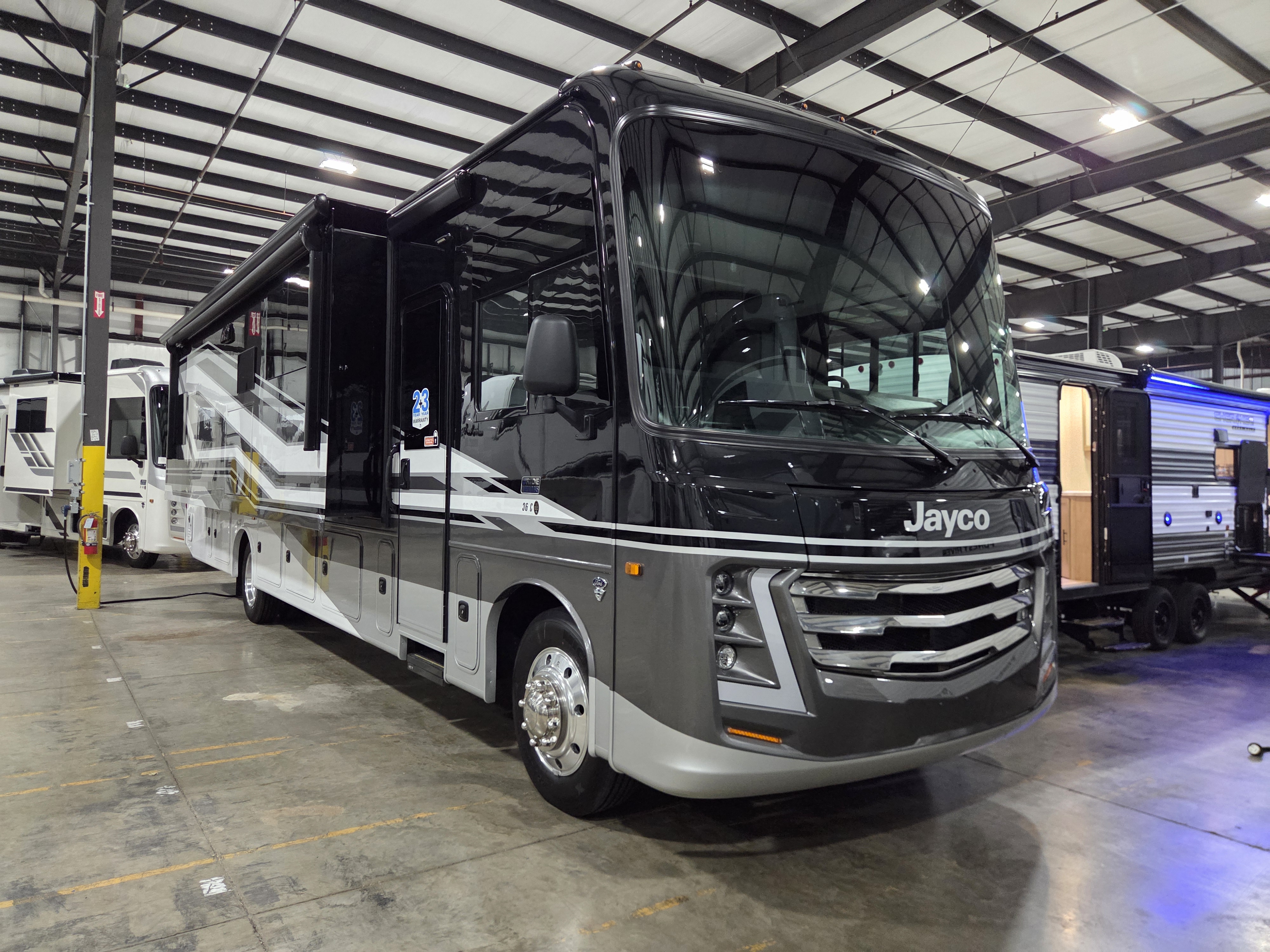 2027 Jayco Precept 36C, $ 189,990