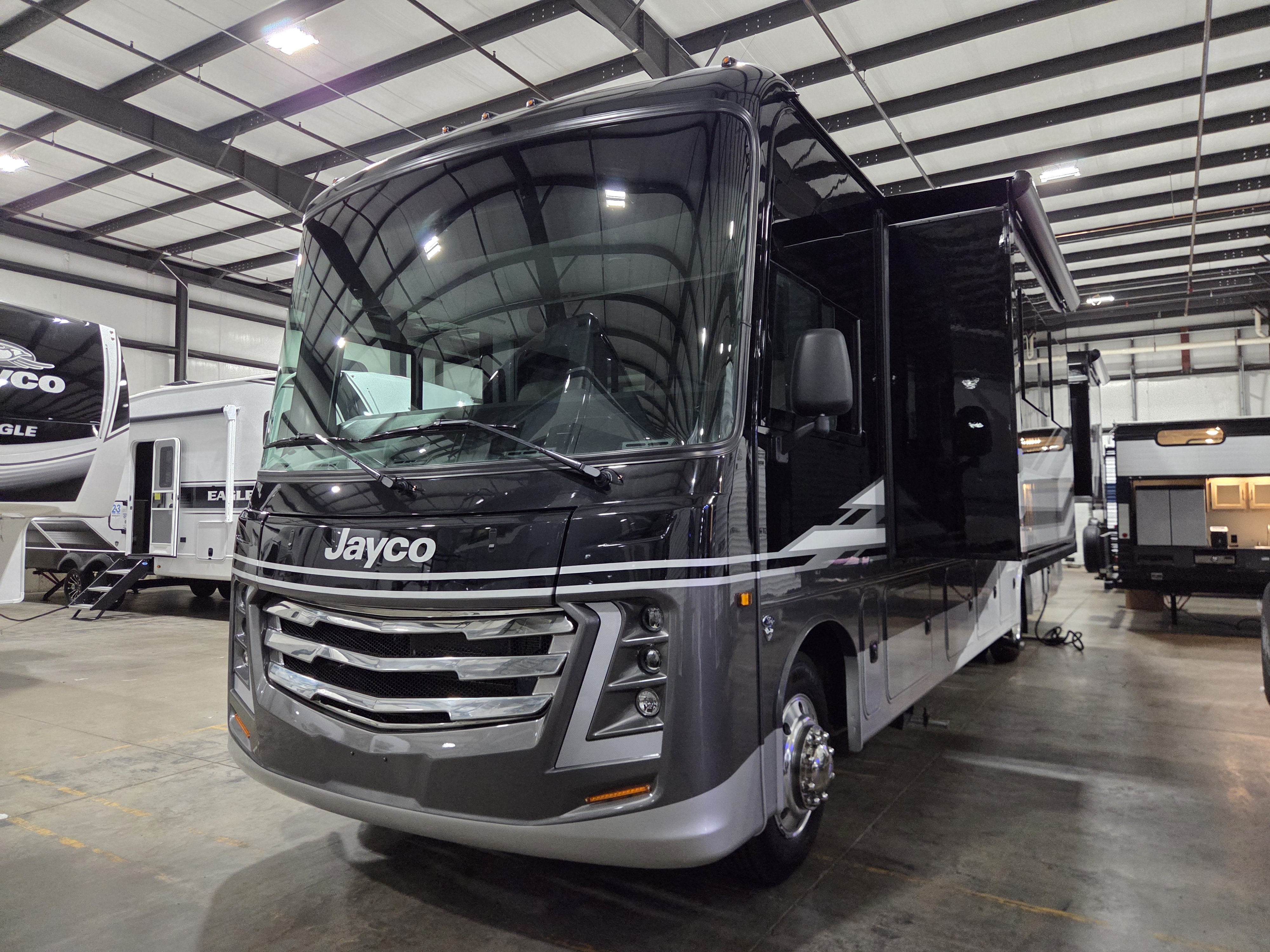 2027 Jayco Precept 36C, $ 189,990