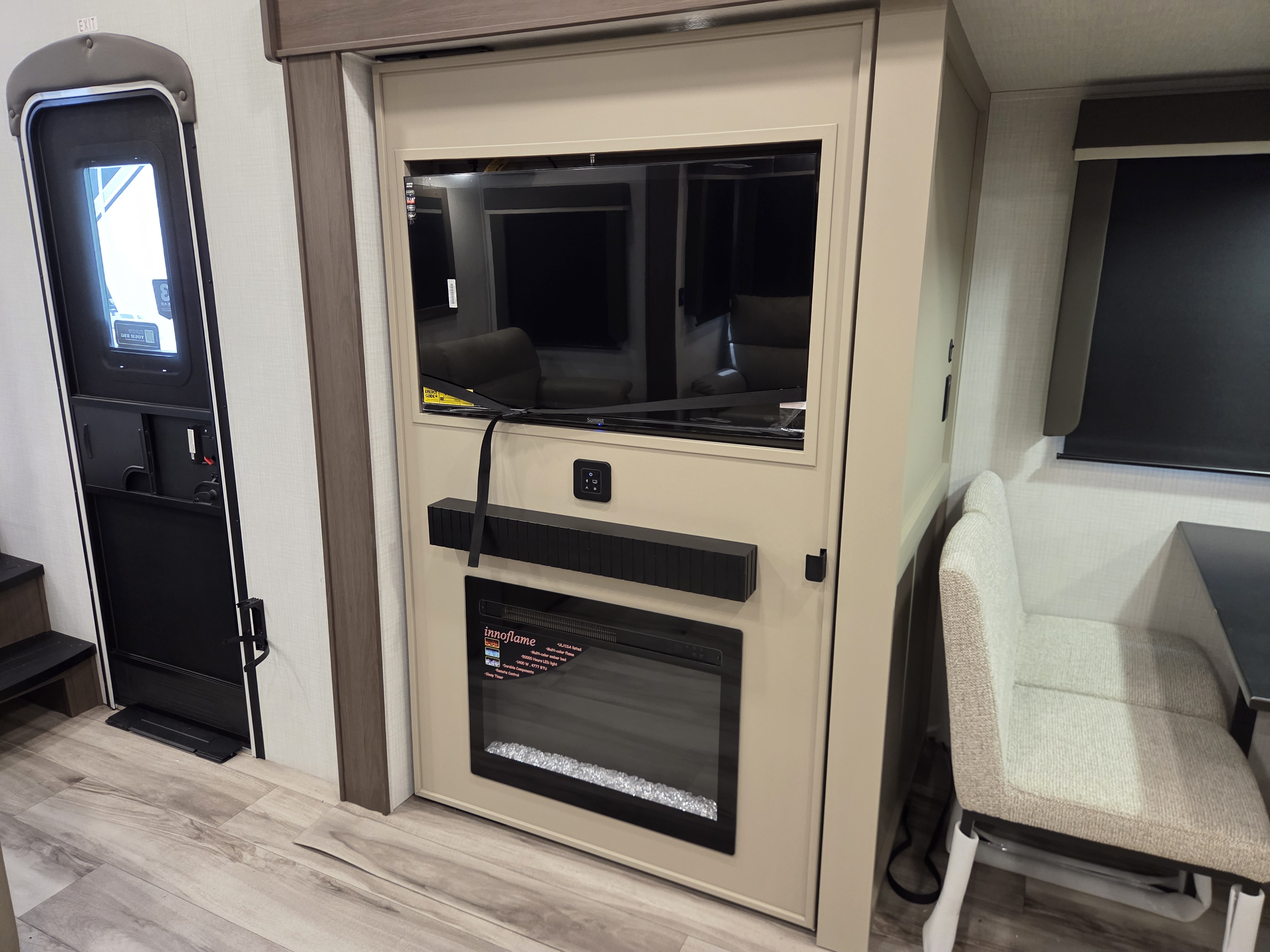 2027 Keystone Cougar Half-Ton (Fifth Wheel) 26RKE, $ 55,990