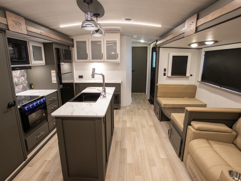 2026 Keystone Bullet Crossfire 287RLS, $ 45,999