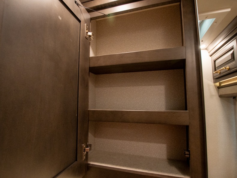 2026 Entegra Coach Cornerstone 45V, $ 679,997