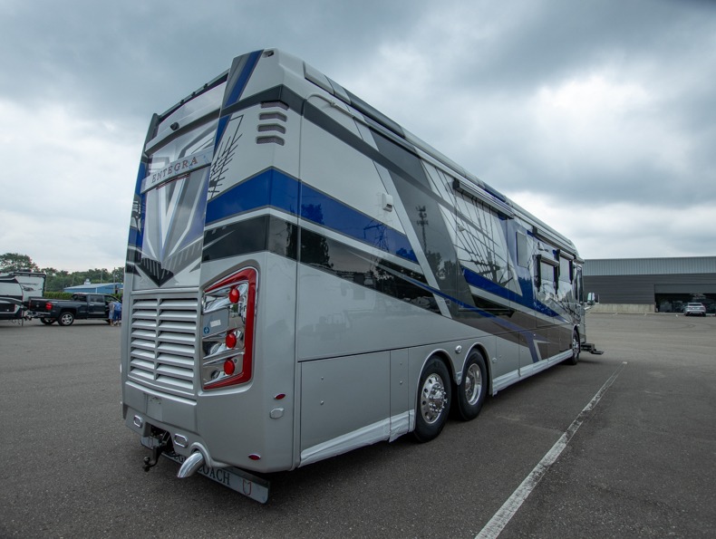 2026 Entegra Coach Cornerstone 45V, $ 679,997
