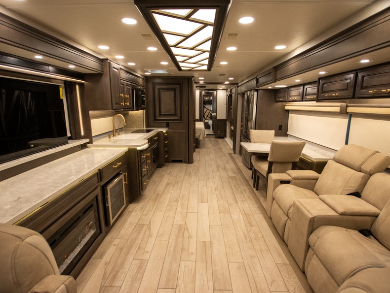 2026 Entegra Coach Cornerstone 45V, $ 679,997