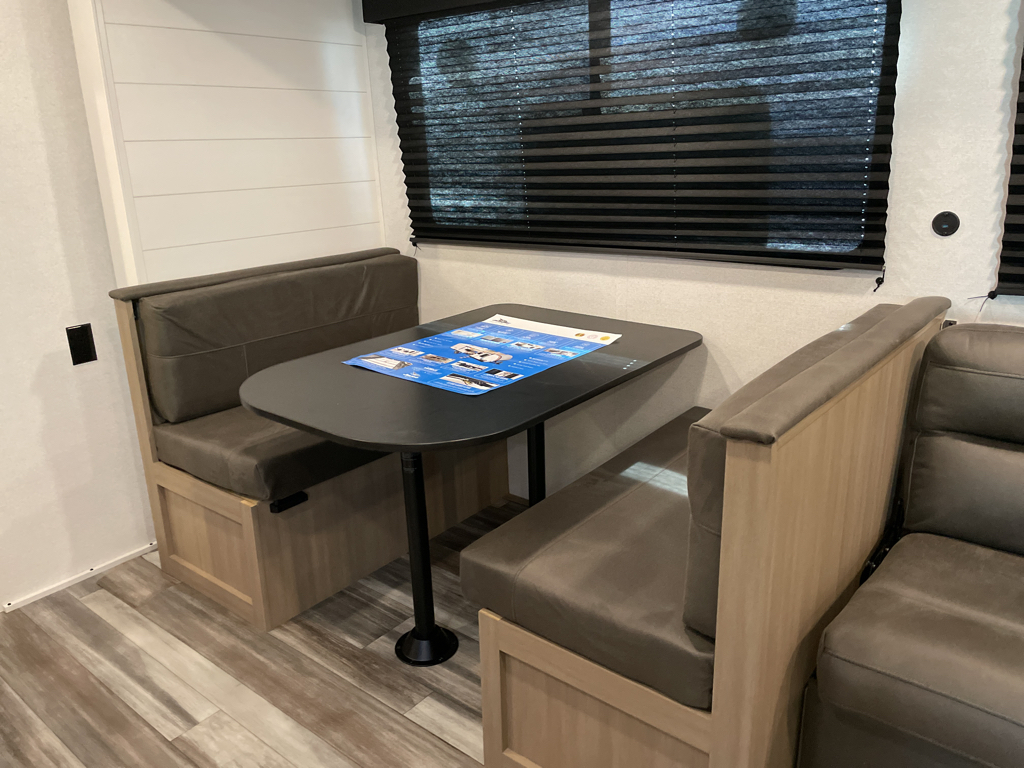 2026 Jayco Jay Flight SLX 261BHS, $ 26,999