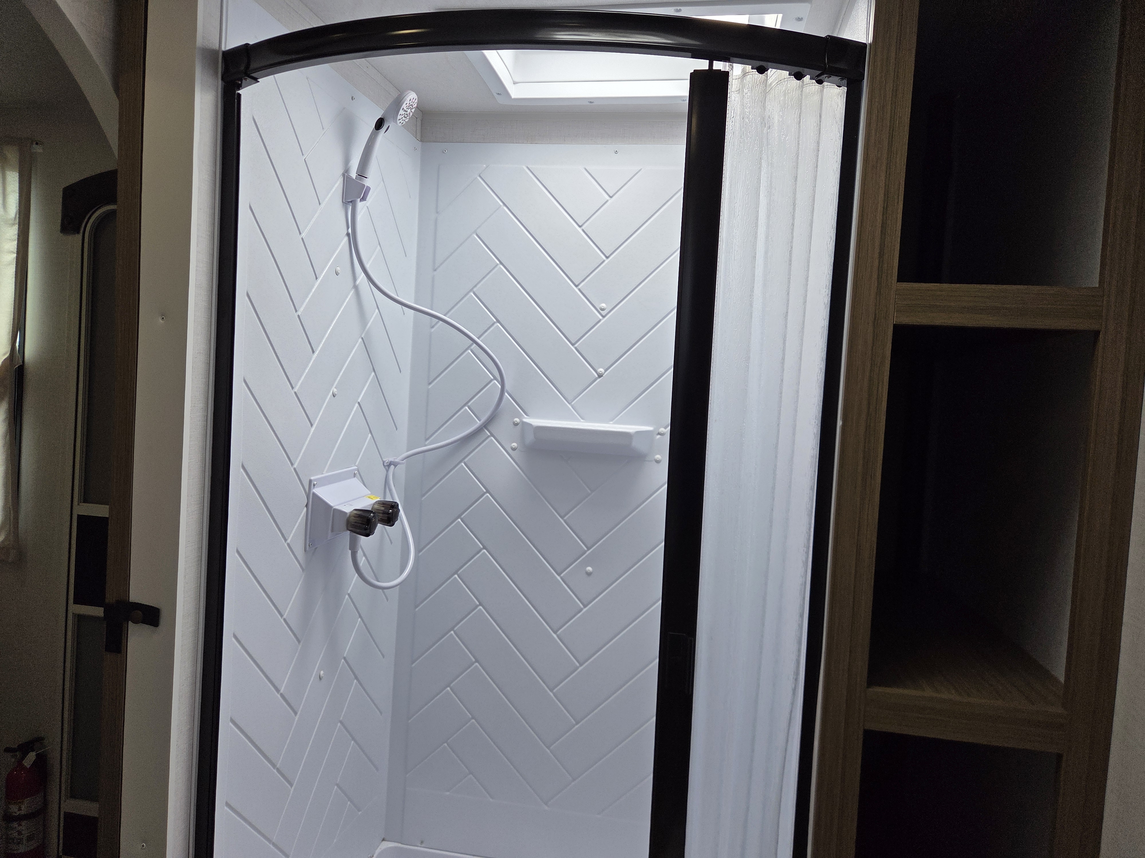 2026 Forest River Salem 300ICE, $ 32,999