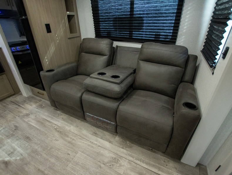2026 Jayco Eagle SLE 24MLE, $ 37,995