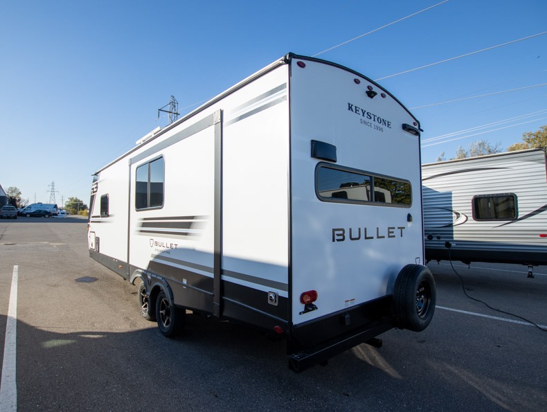 2026 Keystone Bullet Crossfire 245RKS, $ 32,999