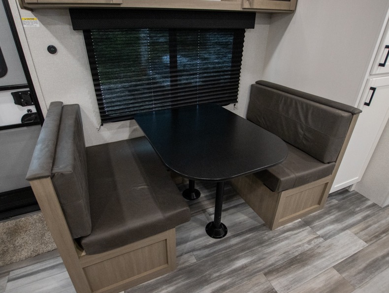 2026 Jayco Jay Flight SLX 225MLSW, $ 27,999