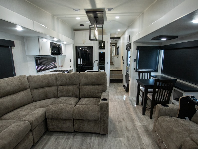 2026 Jayco Eagle 335LSTS, $ 64,999