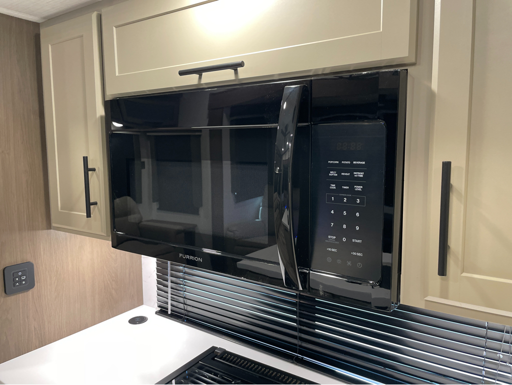 2027 Keystone Cougar 316RLS, $ 72,990