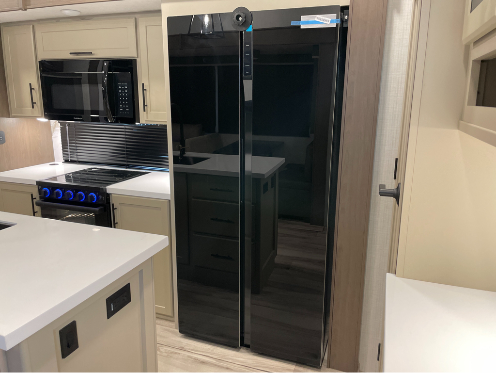 2027 Keystone Cougar 316RLS, $ 72,990