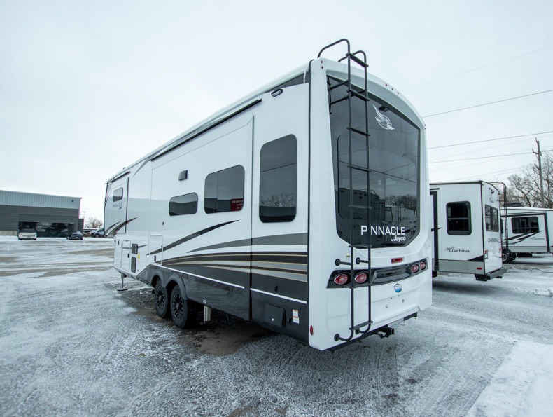 2026 Jayco Pinnacle 32RLTS, $ 104,995