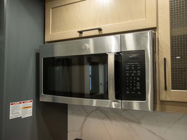 2026 CrossRoads Hampton HP372FDB, $ 64,999