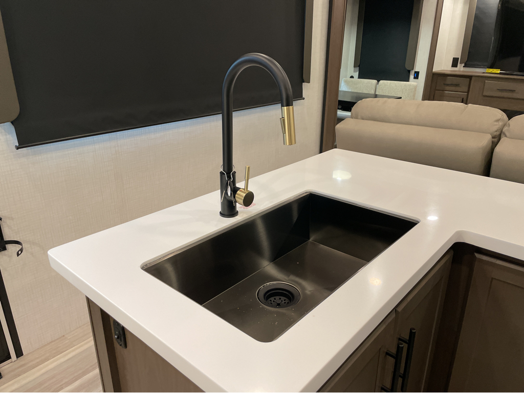 2026 Keystone Cougar 320RDS, $ 67,990