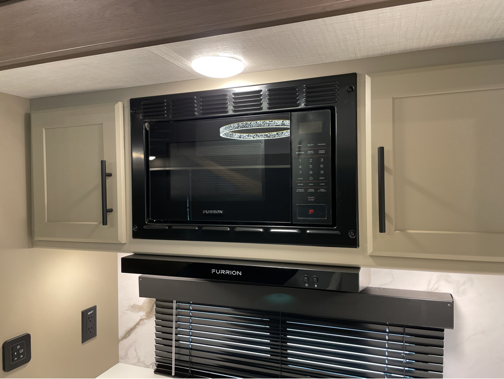 2026 Keystone Cougar Half-Ton (Fifth Wheel) 26RES, $ 53,999