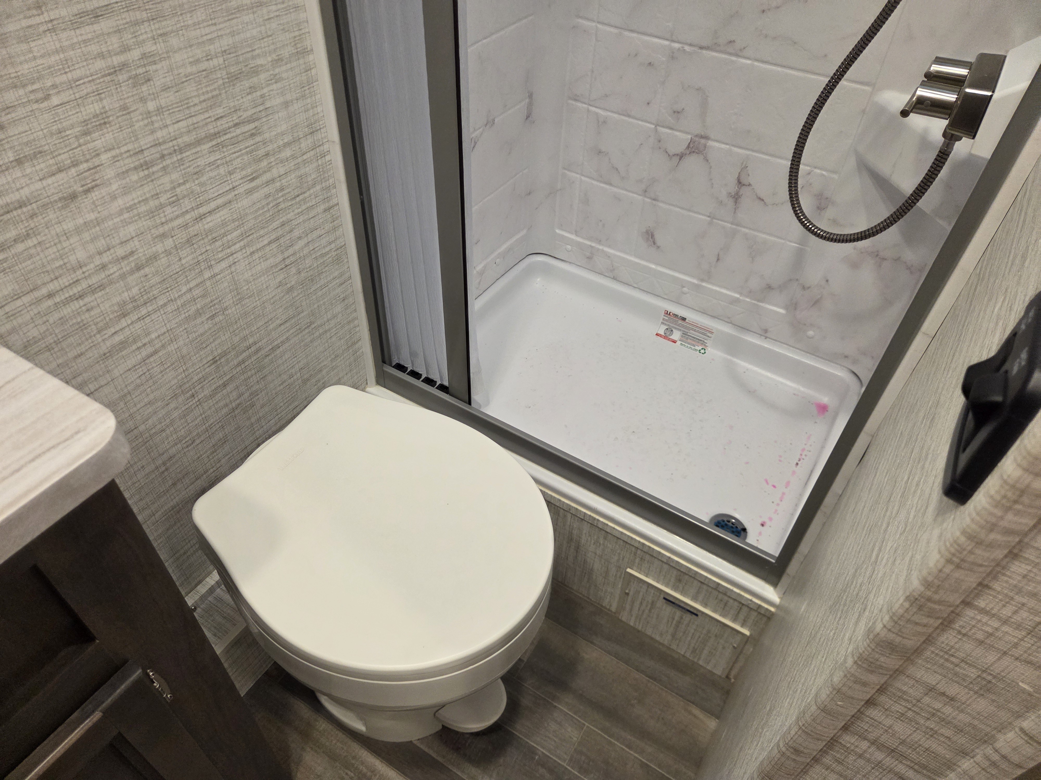 2024 Jayco Melbourne 24R, $ 104,997