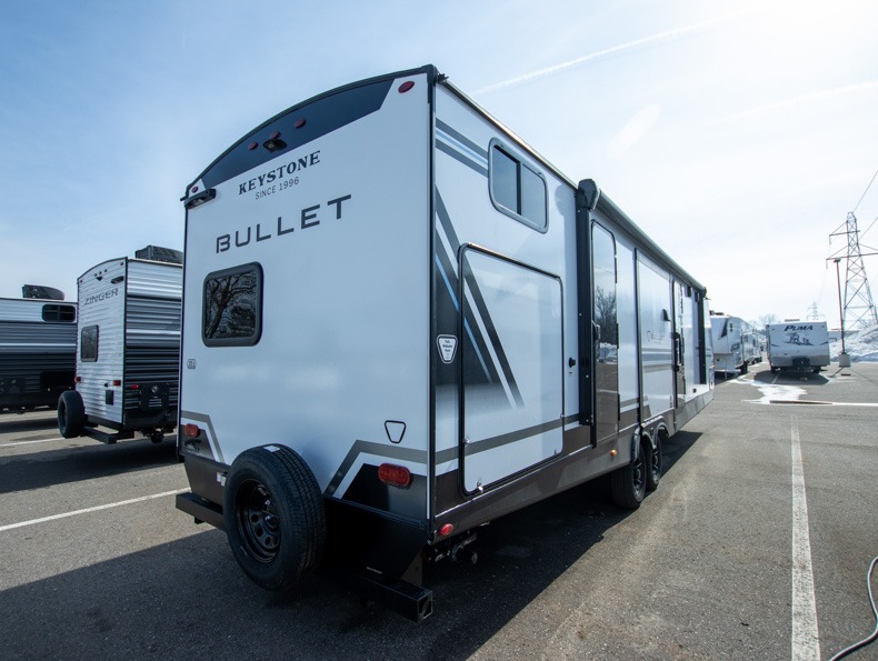 2026 Keystone Bullet Premium 330BKQ, $ 49,999