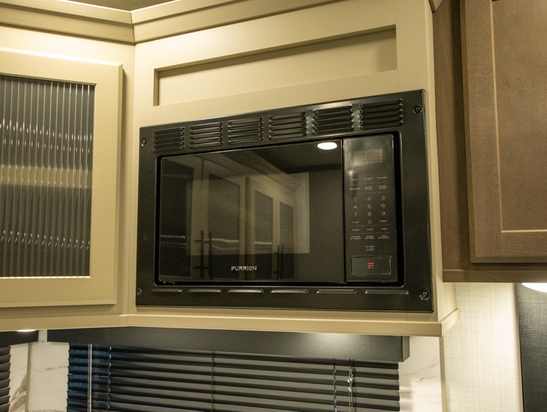 2026 Keystone Cougar Half-Ton (Fifth Wheel) 29MBD, $ 55,990