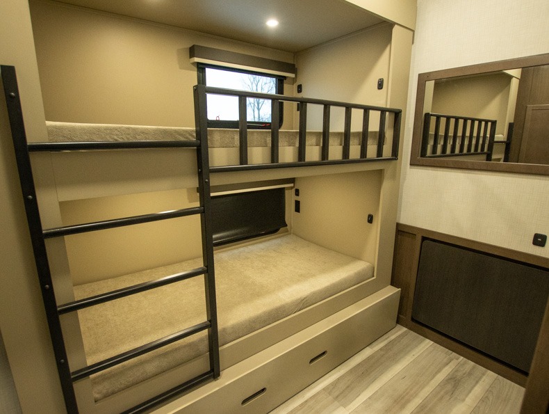 2026 Keystone Cougar Half-Ton (Fifth Wheel) 29MBD, $ 55,990