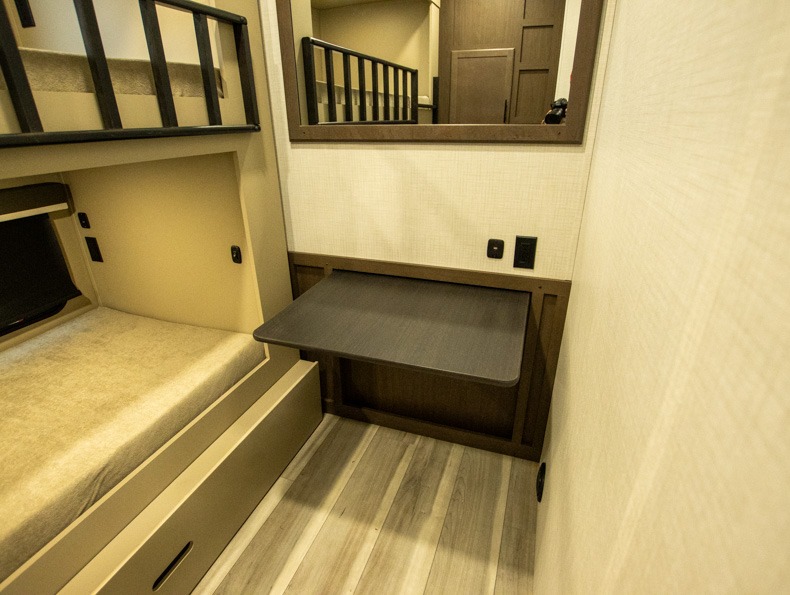 2026 Keystone Cougar Half-Ton (Fifth Wheel) 29MBD, $ 55,990