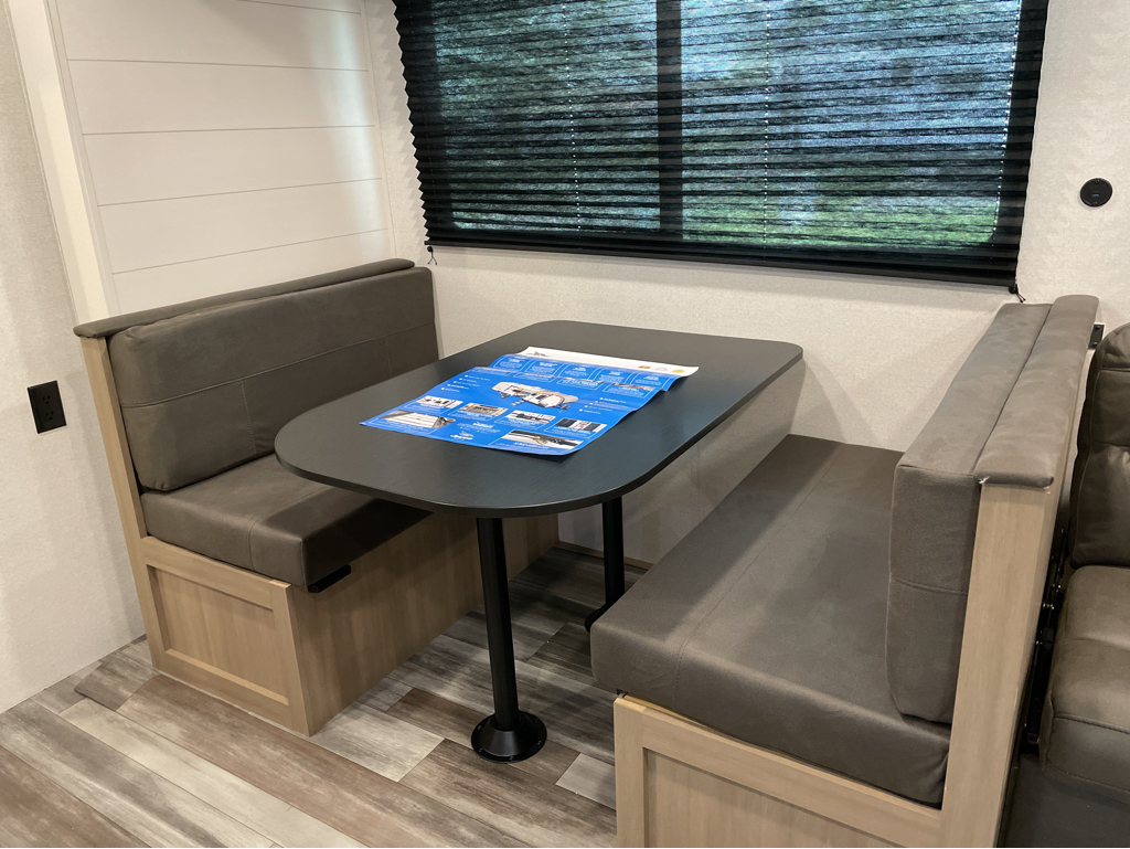2026 Jayco Jay Flight SLX 261BHS, $ 26,999