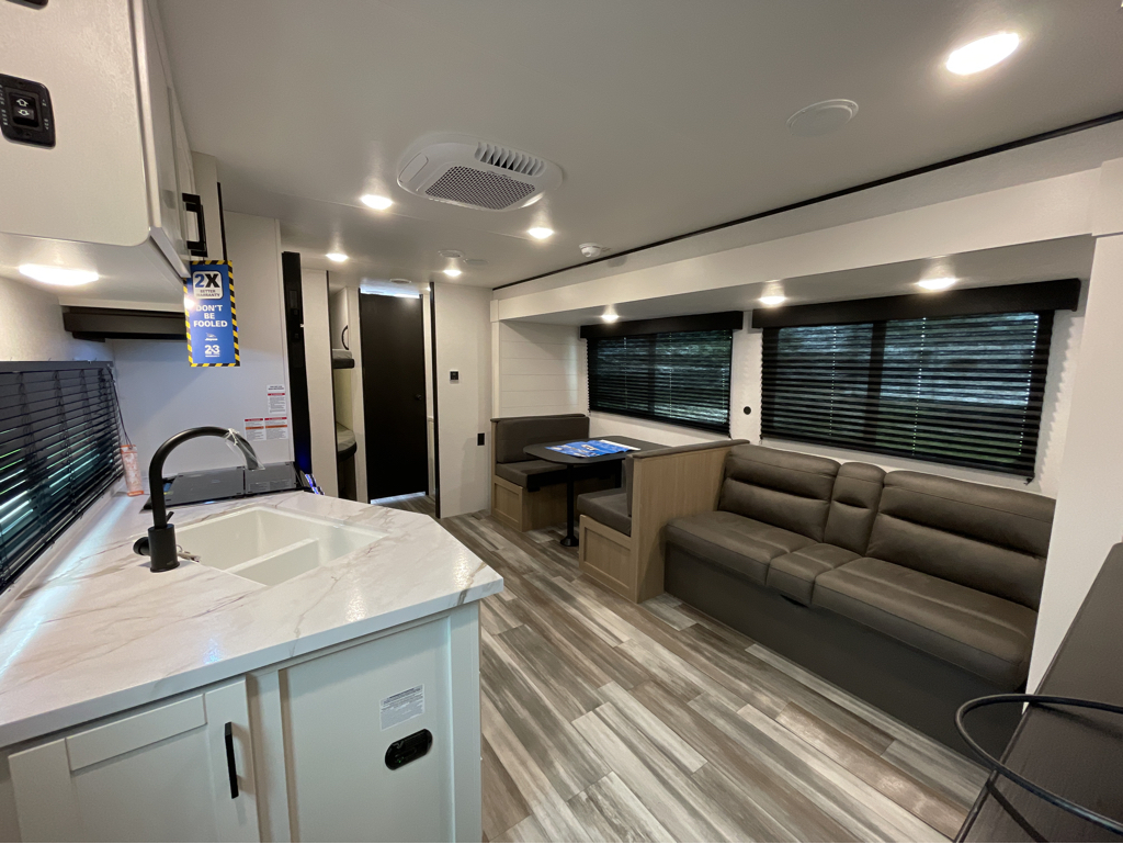 2026 Jayco Jay Flight SLX 261BHS, $ 26,999