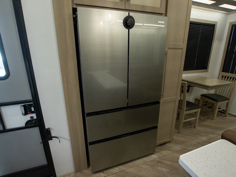 2026 Keystone Raptor 441HB, $ 144,995