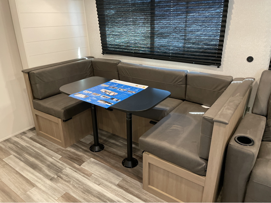 2026 Jayco Jay Flight SLX 321BDS, $ 36,293