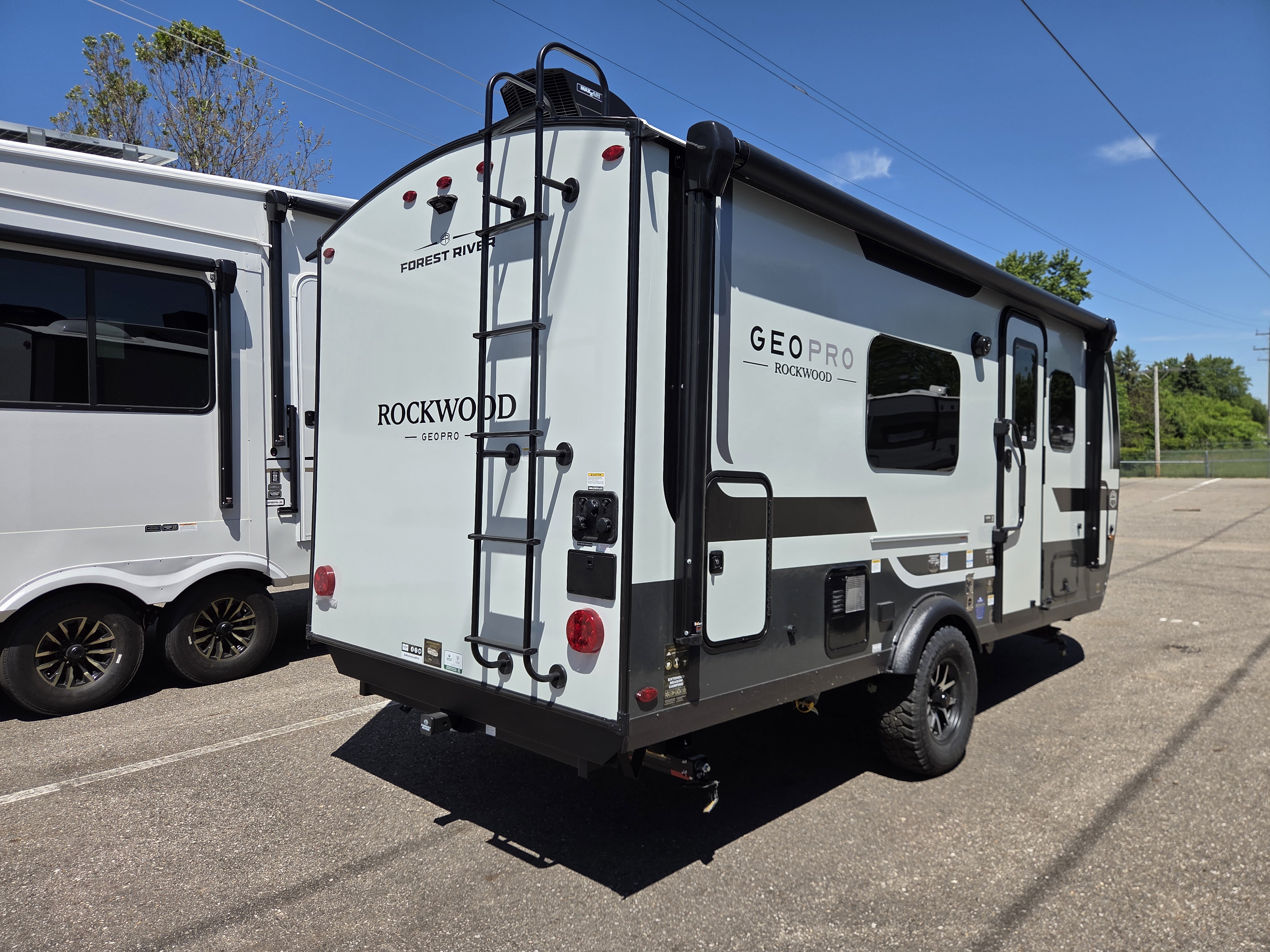 2026 Forest River Rockwood Geo Pro G19FD, $ 25,999