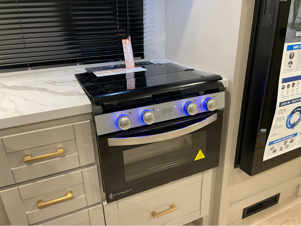 2027 Jayco Jay Feather SL 26BHSL, $ 29,999