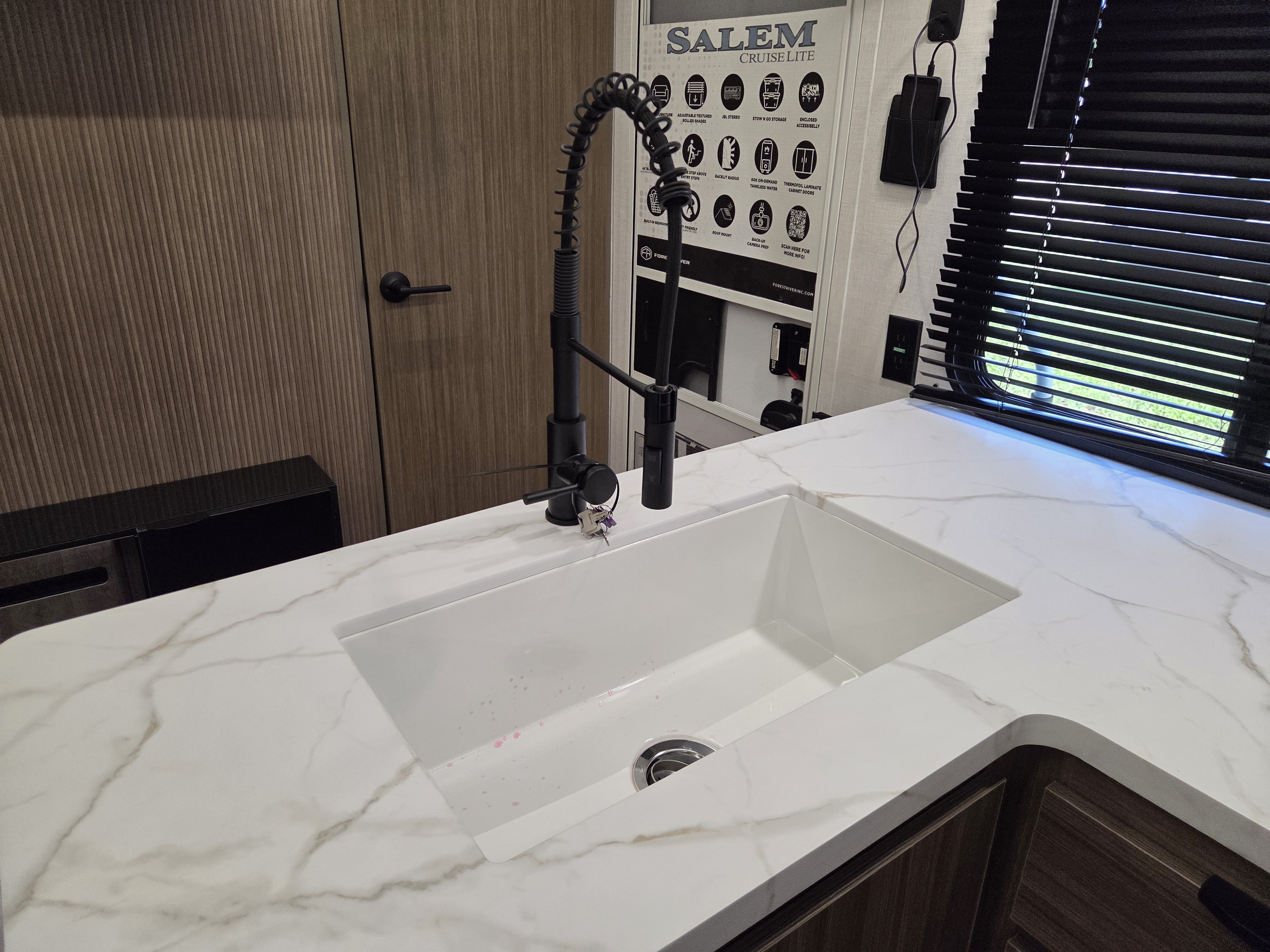 2026 Forest River Salem Cruise Lite 273QBXL, $ 30,999