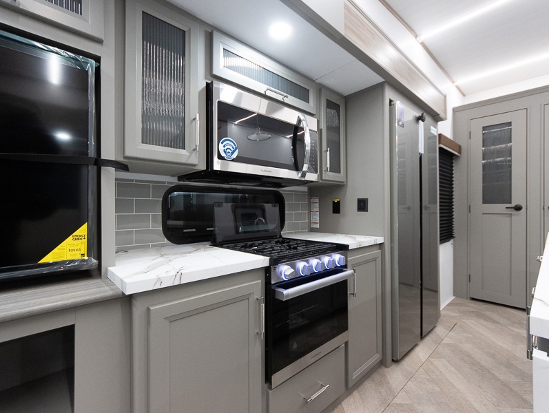 2025 Keystone Sprinter 3210RLS, $ 59,999