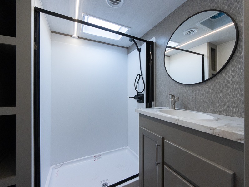 2025 Keystone Sprinter 3210RLS, $ 59,999