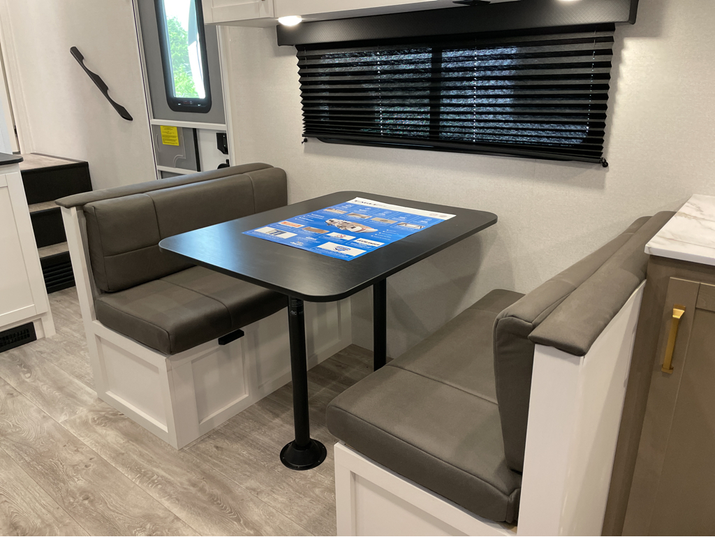 2026 Jayco Eagle SLE 24MLE, $ 37,995