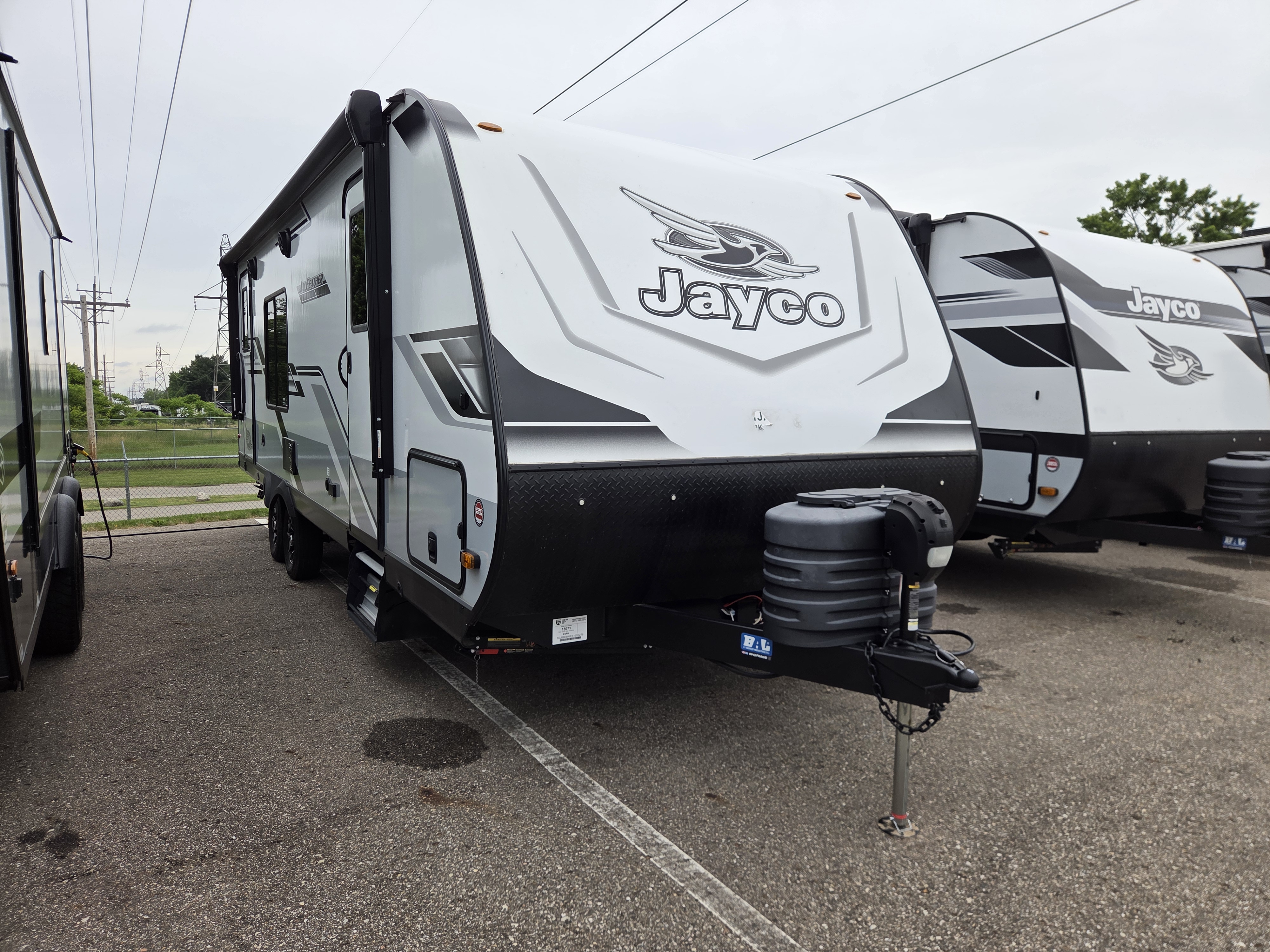 2025 Jayco Jay Feather 23RK, $ 34,749