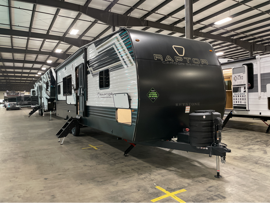 2026 Keystone Raptor Carbon Aluminum 30WFO, $ 37,990