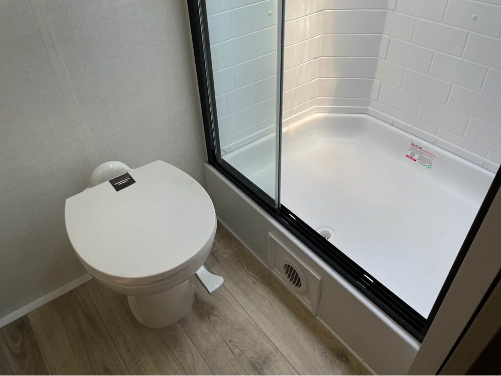 2026 Forest River Rockwood Mini Lite 2523MBR, $ 44,999