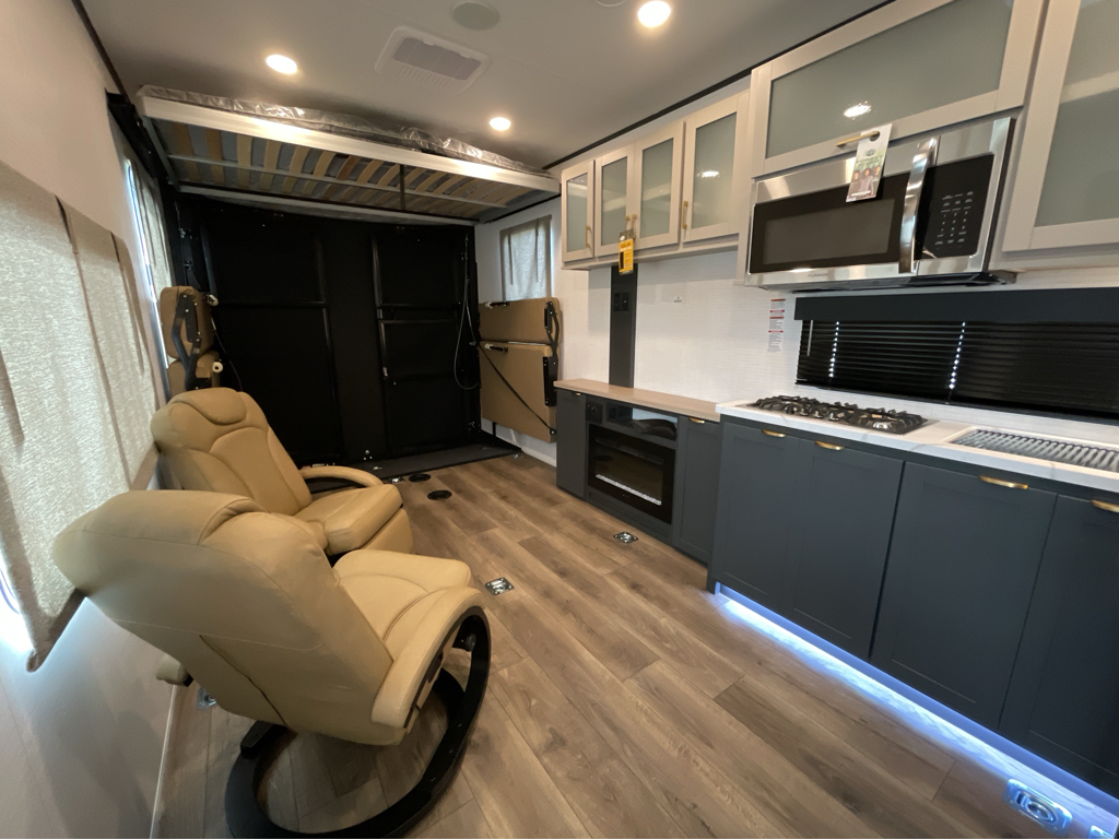 2026 Forest River XLR Boost 2714B, $ 42,999