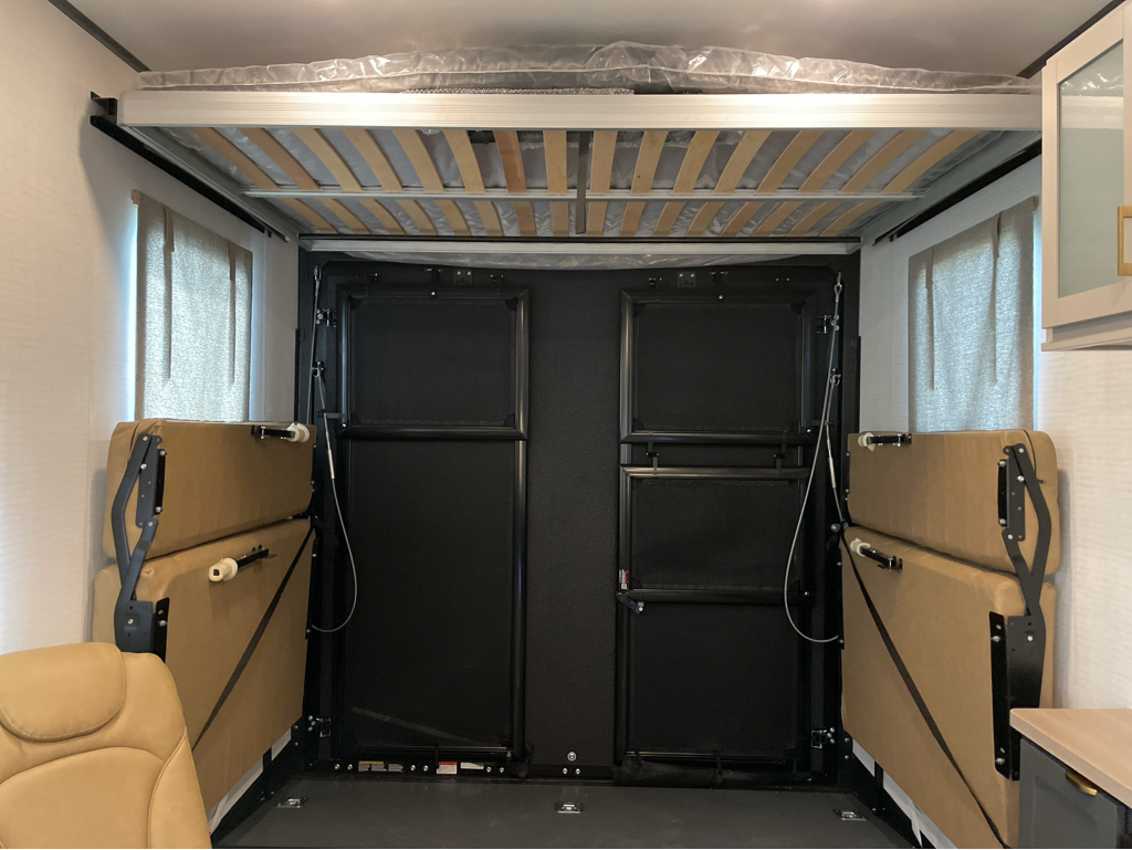 2026 Forest River XLR Boost 2714B, $ 42,999