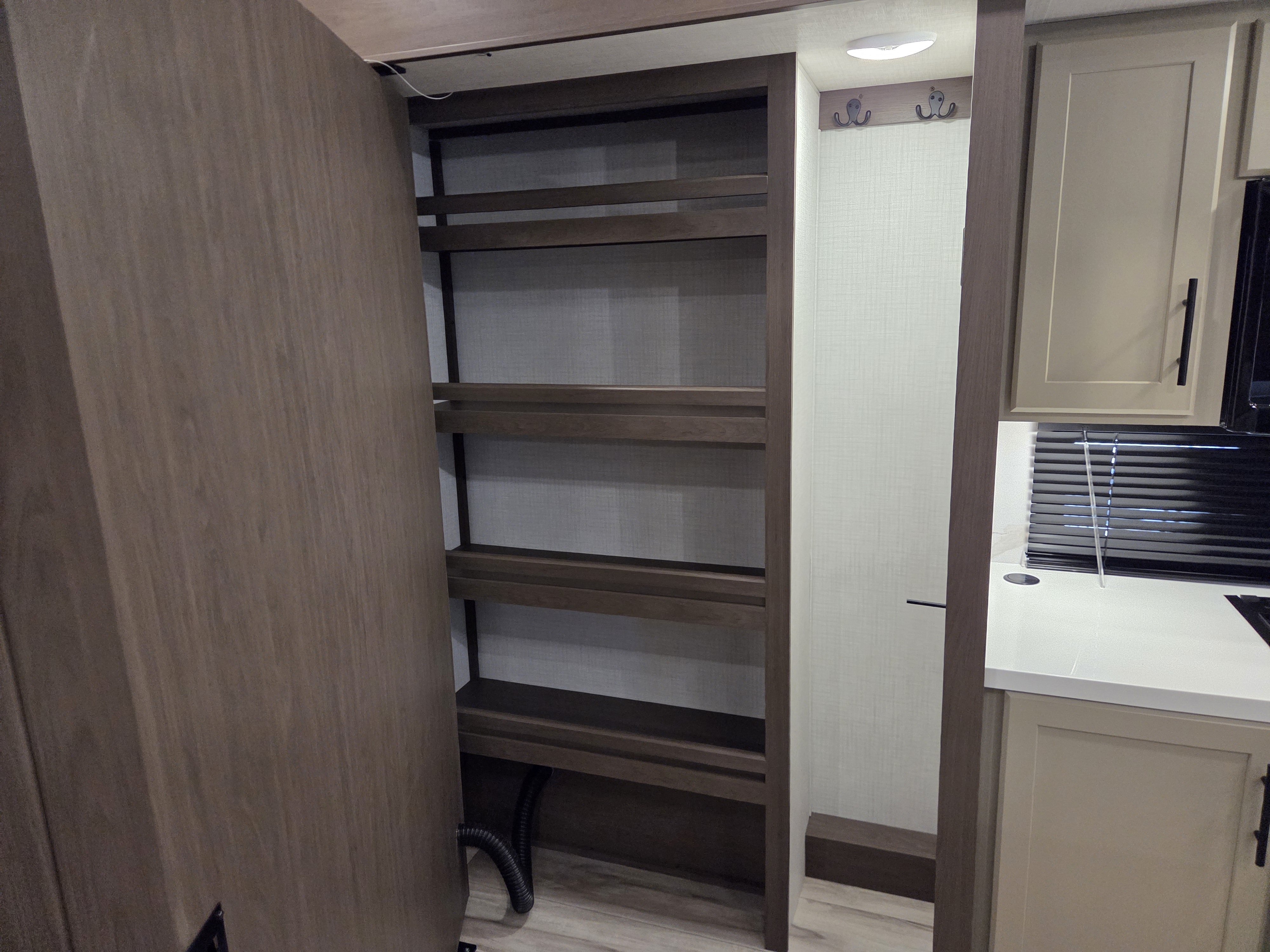 2027 Keystone Cougar 316RLS, $ 72,990