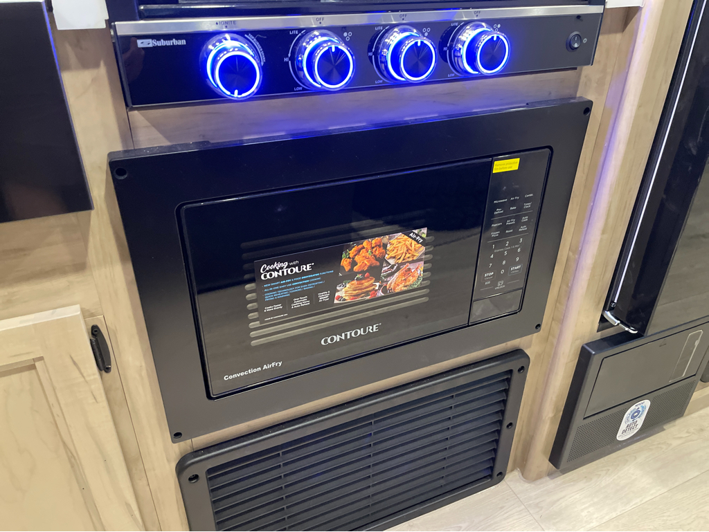2026 Forest River Cherokee Grey Wolf Black Label T, $ 25,999
