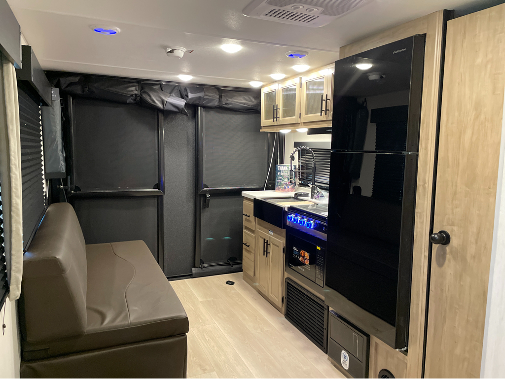 2026 Forest River Cherokee Grey Wolf Black Label T, $ 25,999