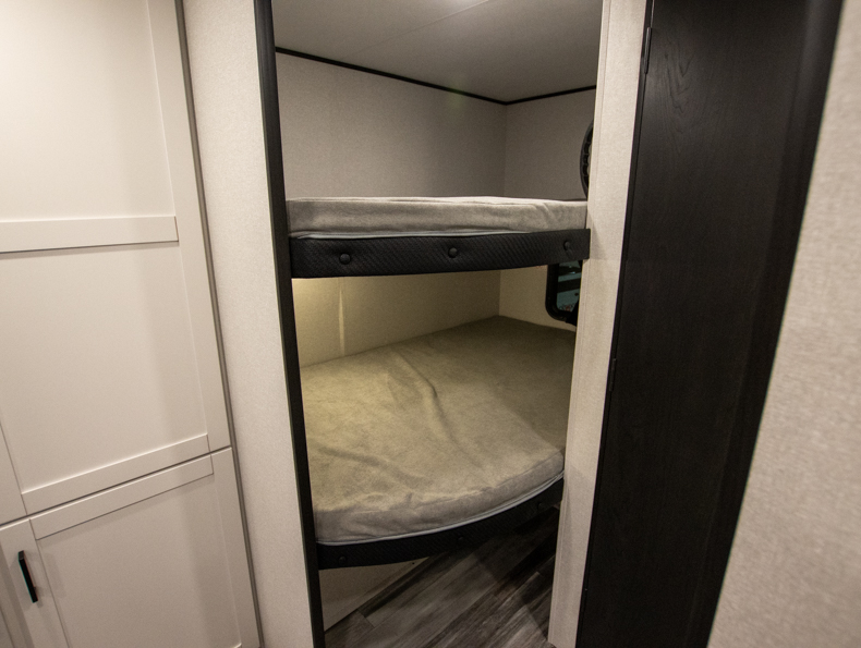 2026 Jayco Jay Flight SLX 261BHS, $ 27,398