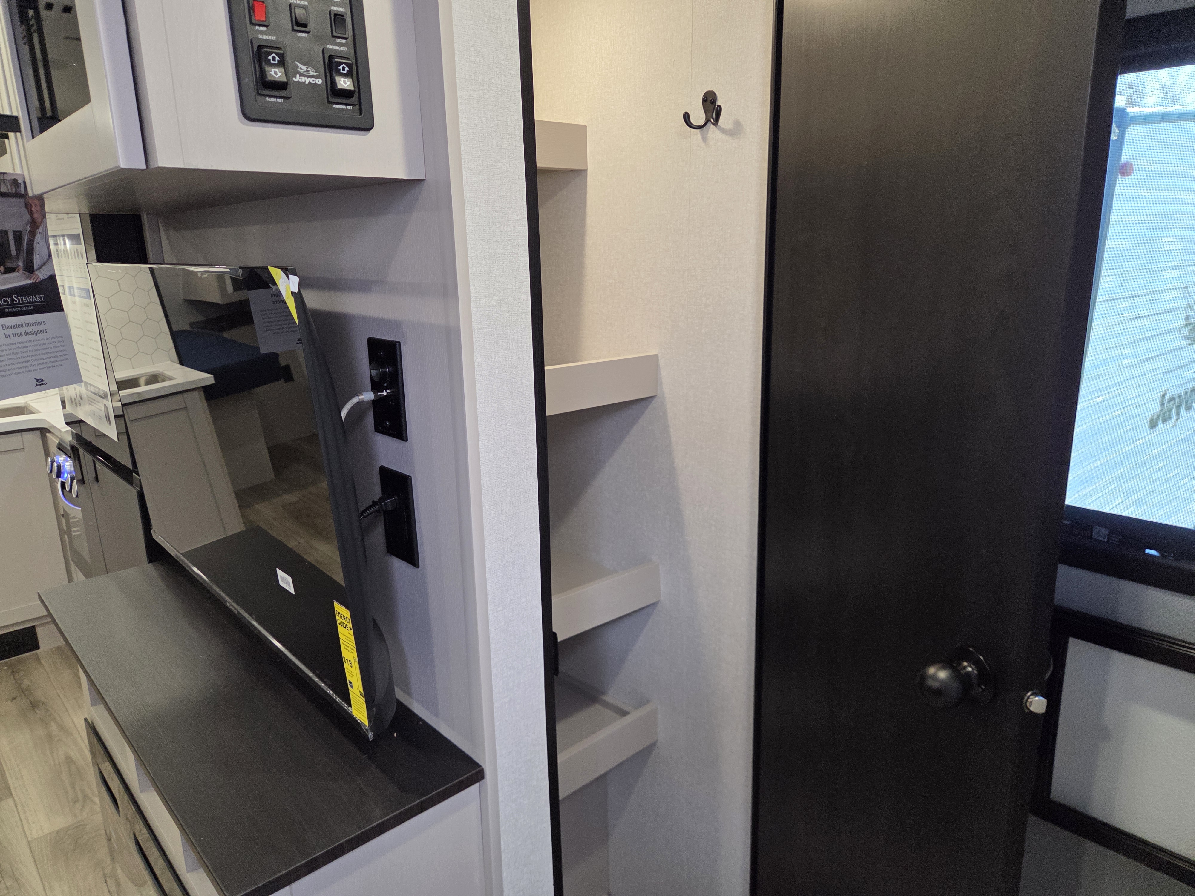 2026 Jayco Jay Feather 25RB, $ 37,999