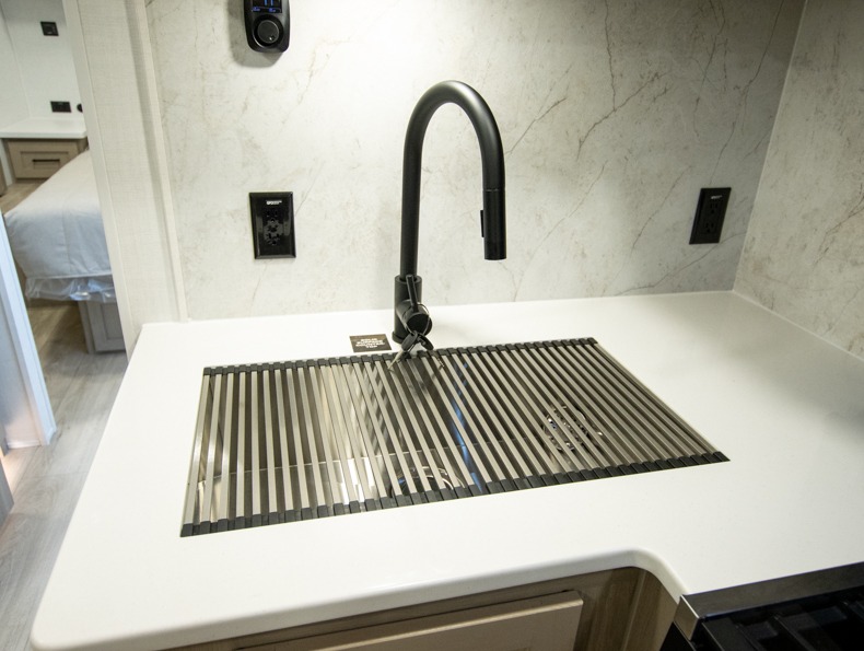 2026 Forest River Rockwood Ultra Lite 2618RD, $ 45,999